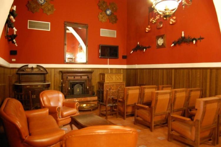Hospederia Del Real Monasterio Hotel Guadalupe  Buitenkant foto